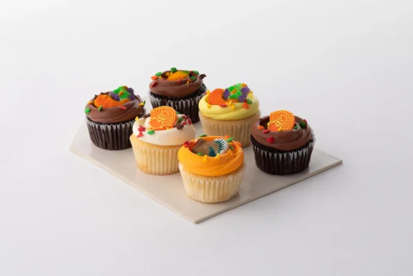 Classic Thanksgiving Cupcakes (6 Pcs)